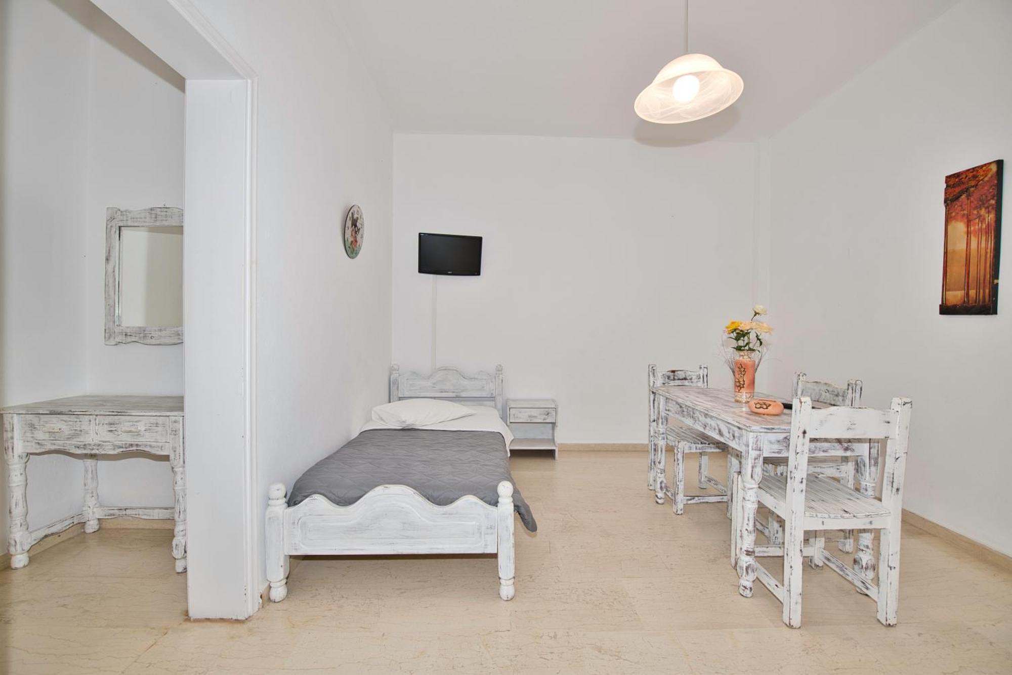 Ira Apartments Kamári Eksteriør bilde