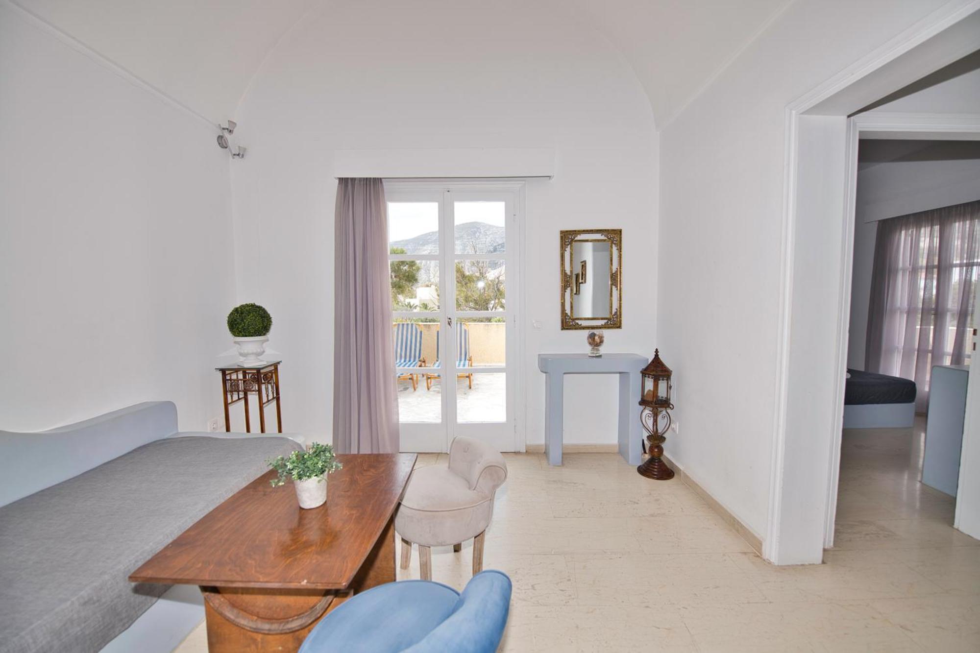 Ira Apartments Kamári Eksteriør bilde
