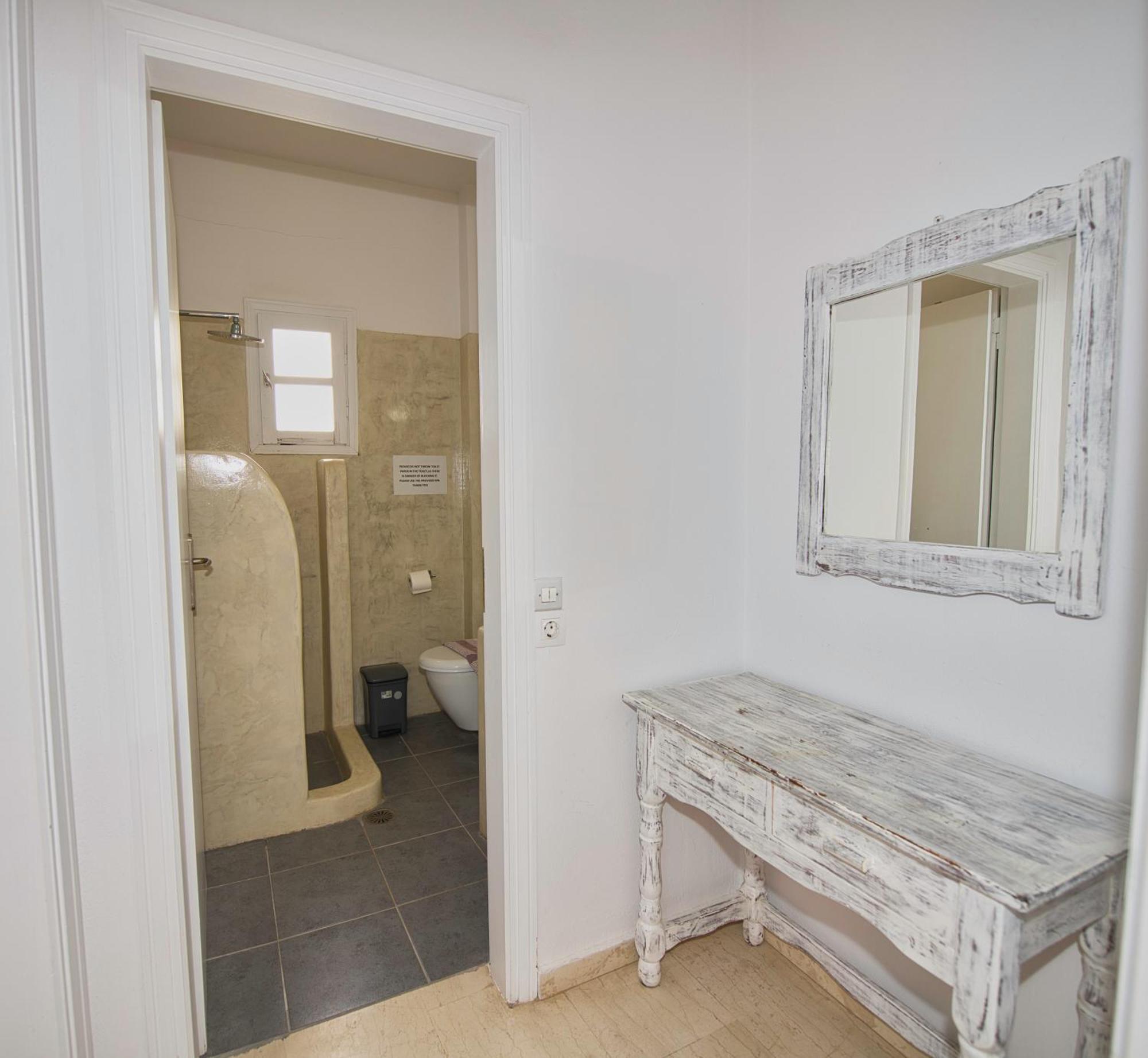 Ira Apartments Kamári Eksteriør bilde