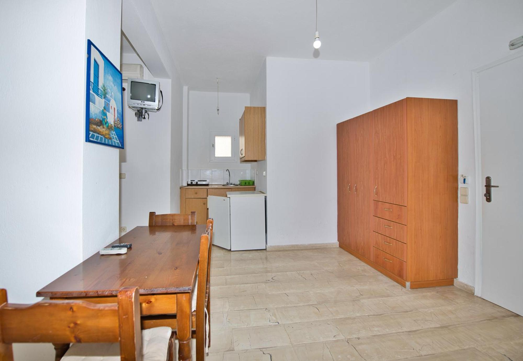 Ira Apartments Kamári Eksteriør bilde